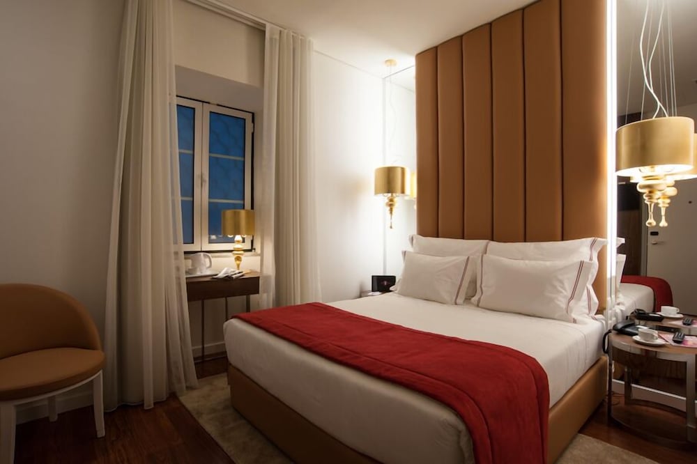 Double Room (interior)