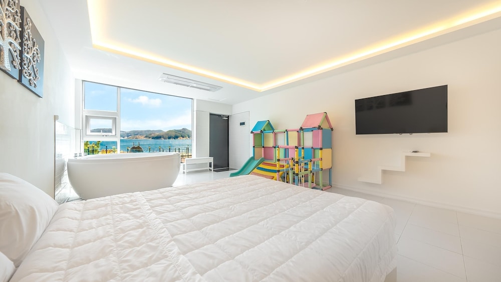 Basic Room, 1 Bedroom (dal dul) photo 2