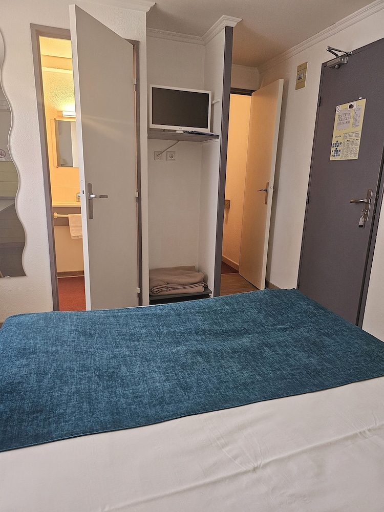 Standard Double Room, 1 Double Bed photo 2