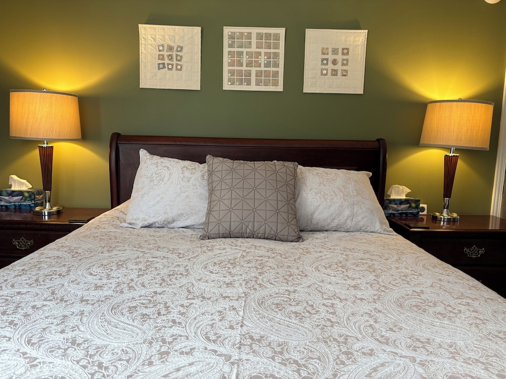 Romantic Single Room, Non Smoking, Garden View photo 2