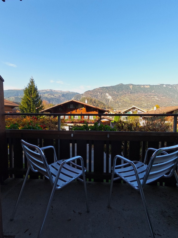 Classic Double or Twin Room, Balcony, Mountain View photo 3