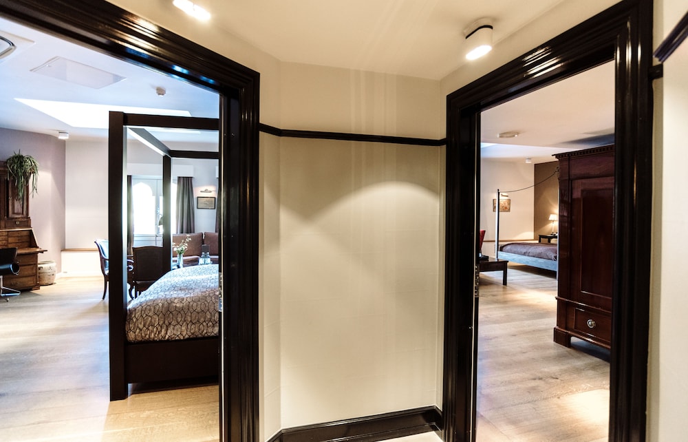 Junior Studio Suite