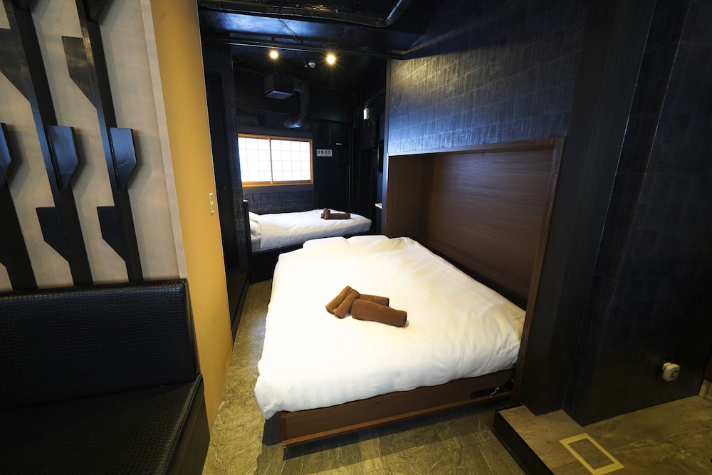 Room for 5 Guests, 2nd Floor, Non Smoking (No pets allowed) photo 3