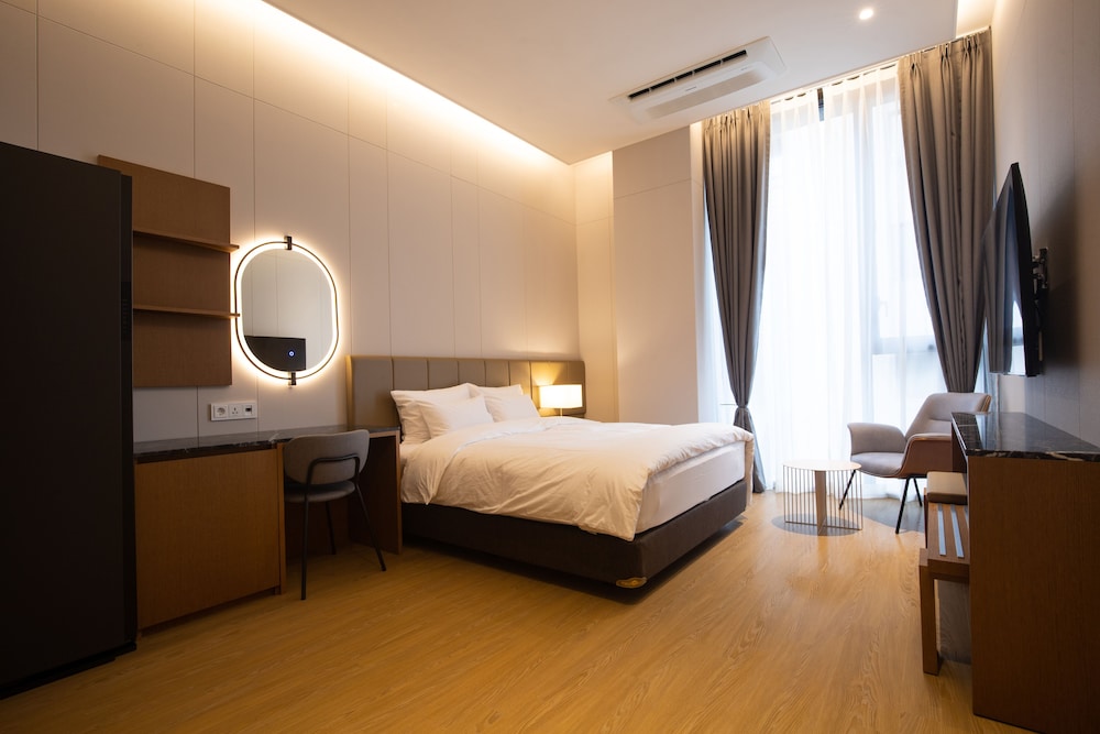 Double Room - Photo 1