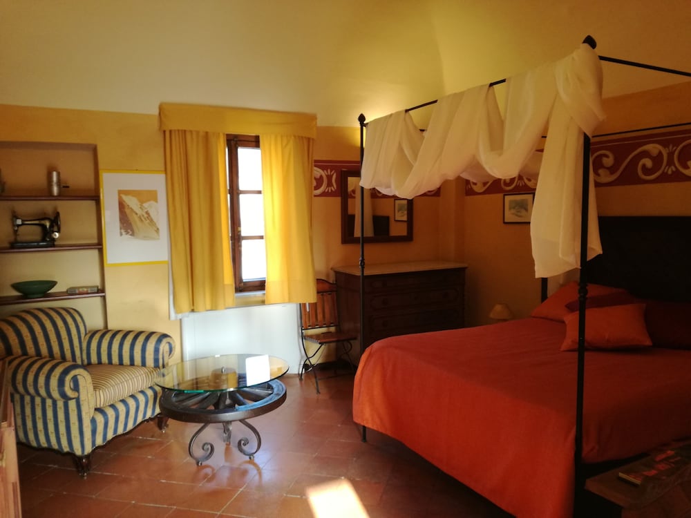 Classic Double Room photo 3