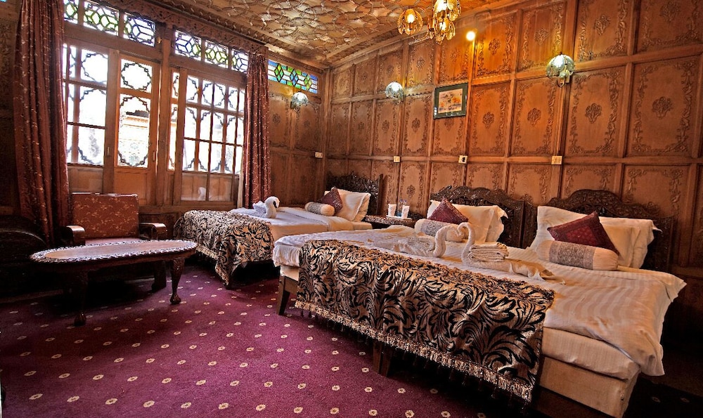 Luxury Room