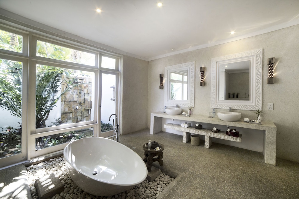 Royal Suite, 2 Bedrooms, Private Pool, Oceanfront