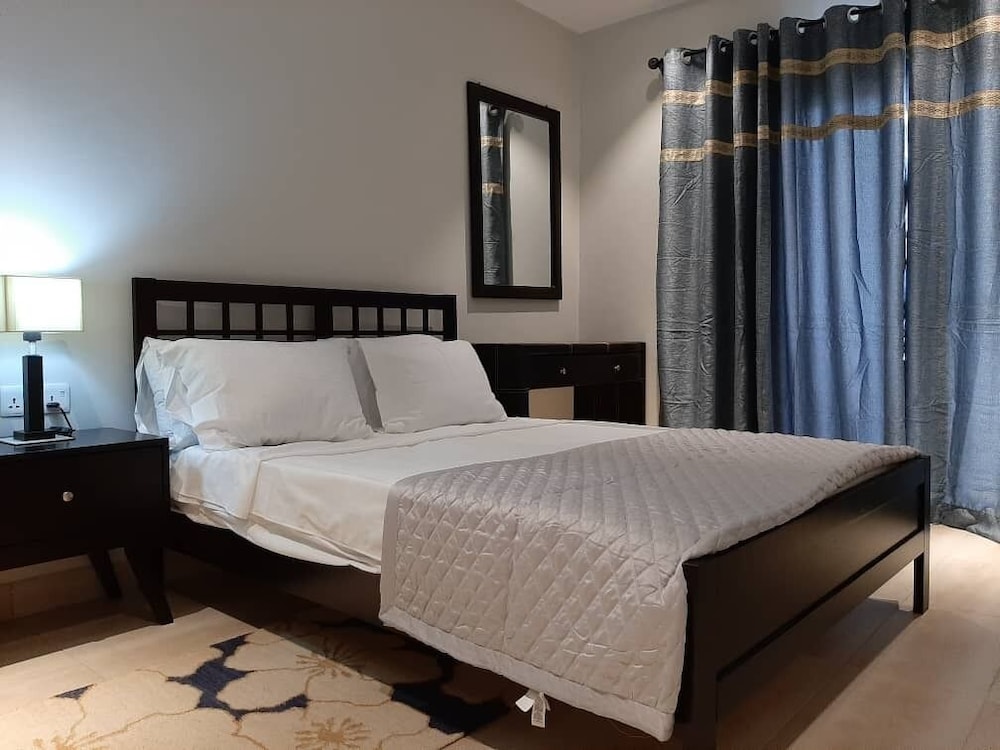 Comfort Apartment, Balcony, City View (C6-1st Floor)