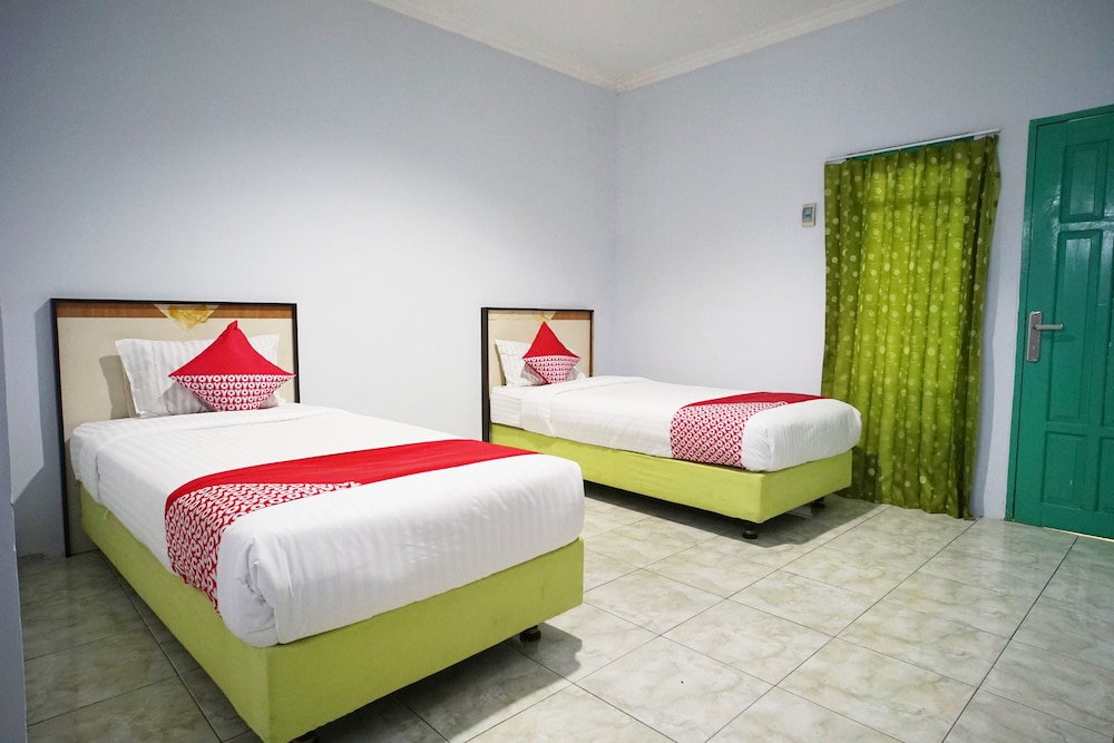 Deluxe Twin Room photo 1