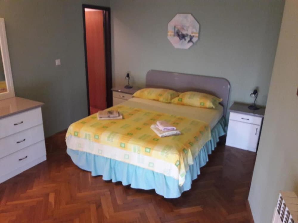 Apartment (Two Bedroom Apartment) photo 3
