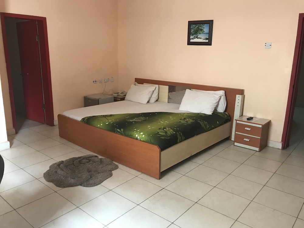 Suite photo 1