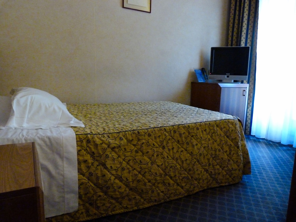 Single Room photo 3