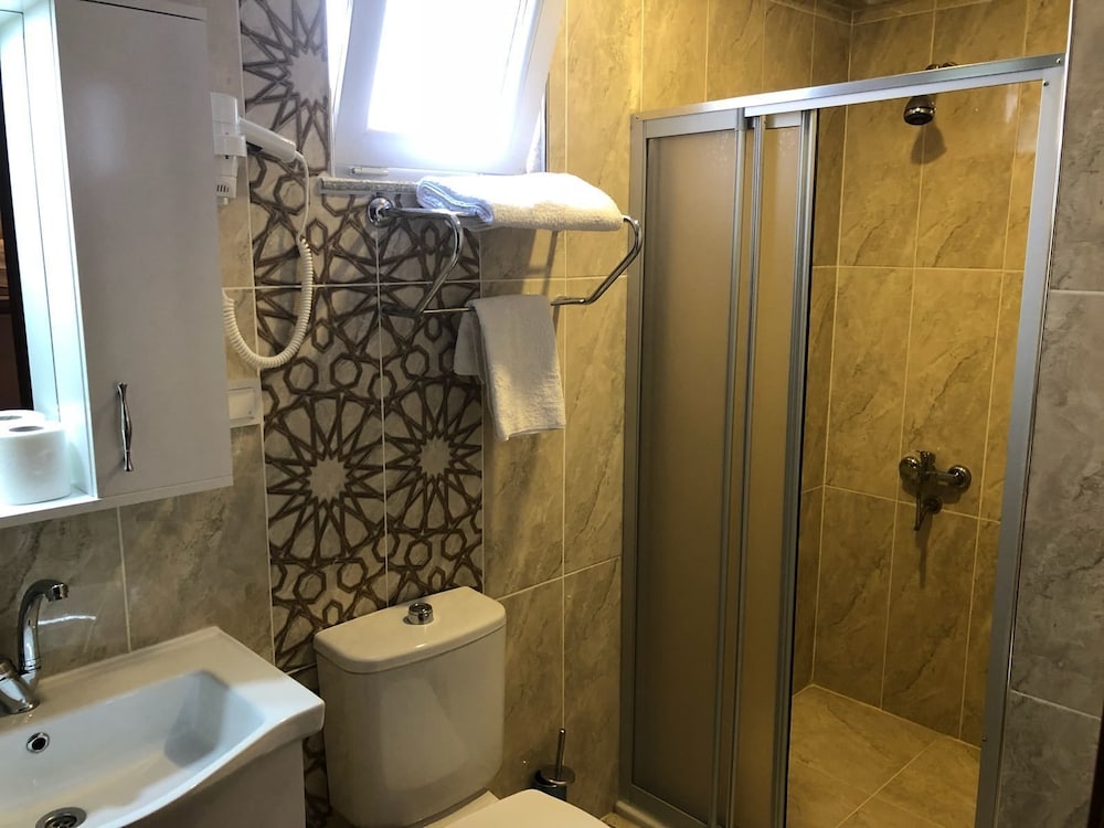 Standard Quadruple Room photo 2