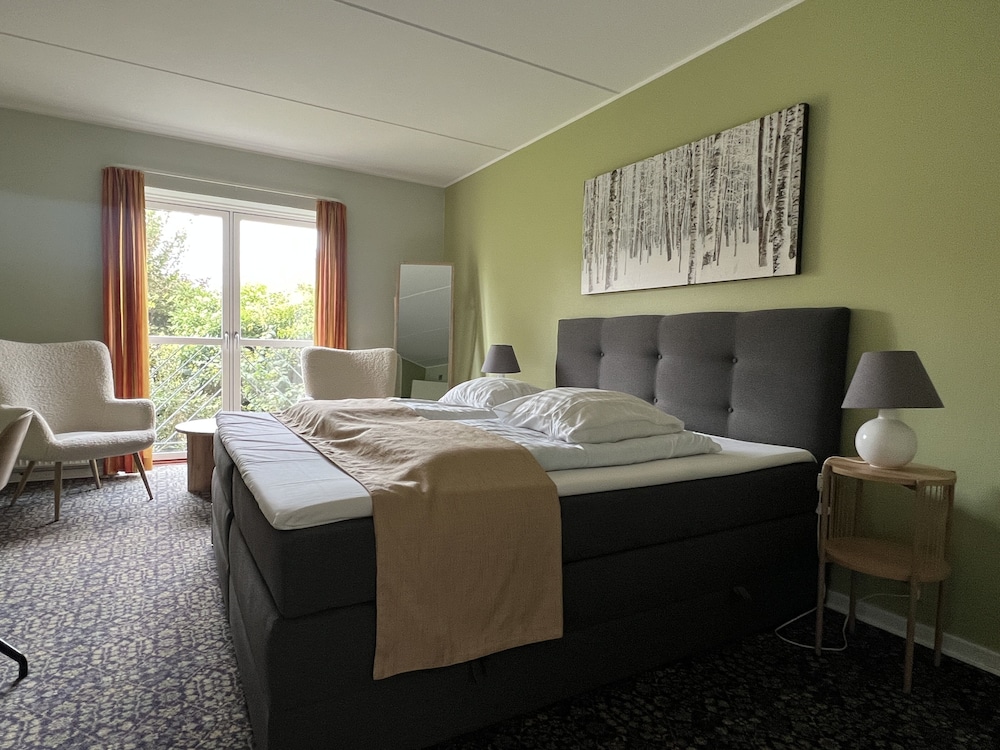 Comfort Room photo 2