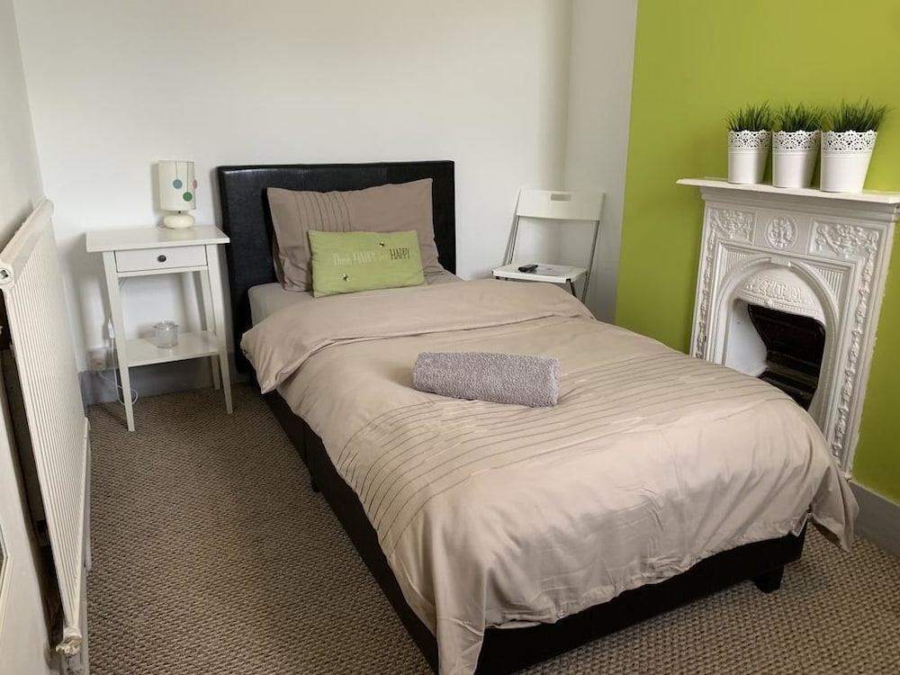 Single Room photo 2