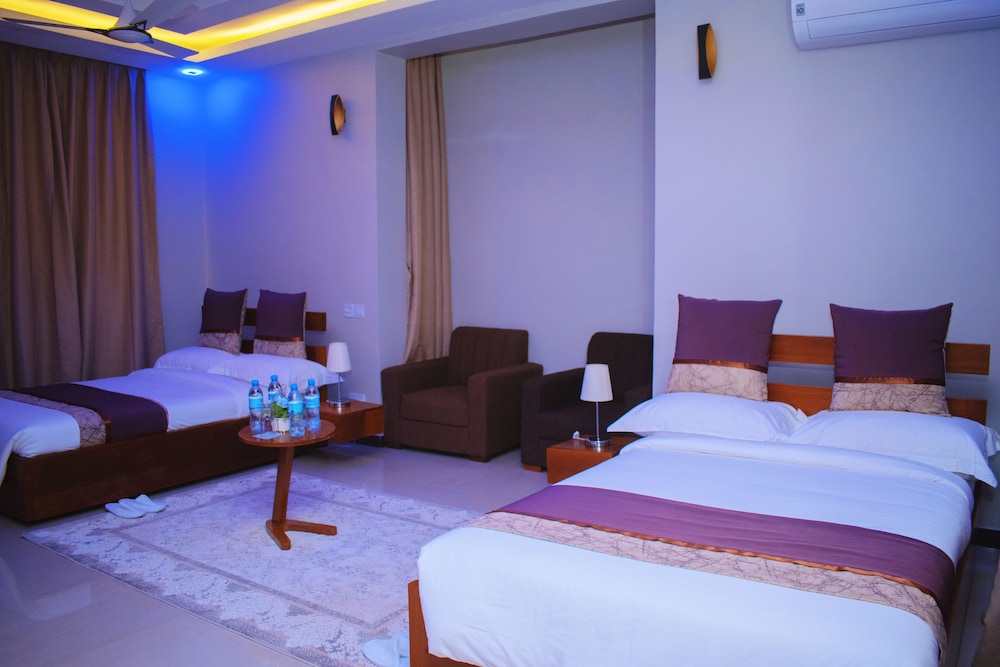Superior Twin Room - Photo 3