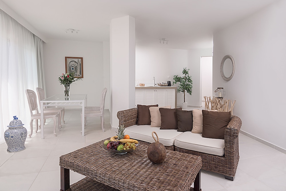 Exclusive Suite - 1 Bedroom with Private Pool