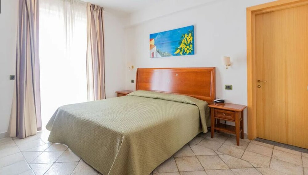 Comfort Quadruple Room