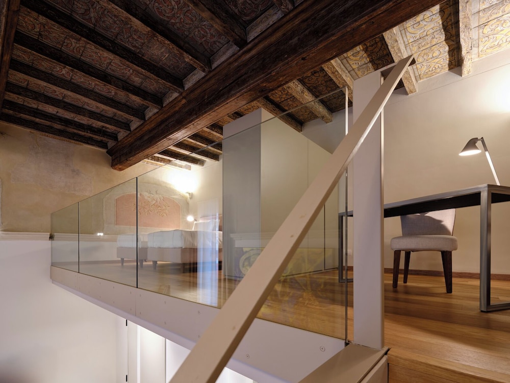 Classic Apartment, Ground Floor - Photo 6