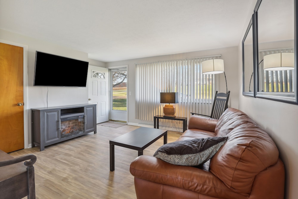 House (2 Bedrooms) photo 1