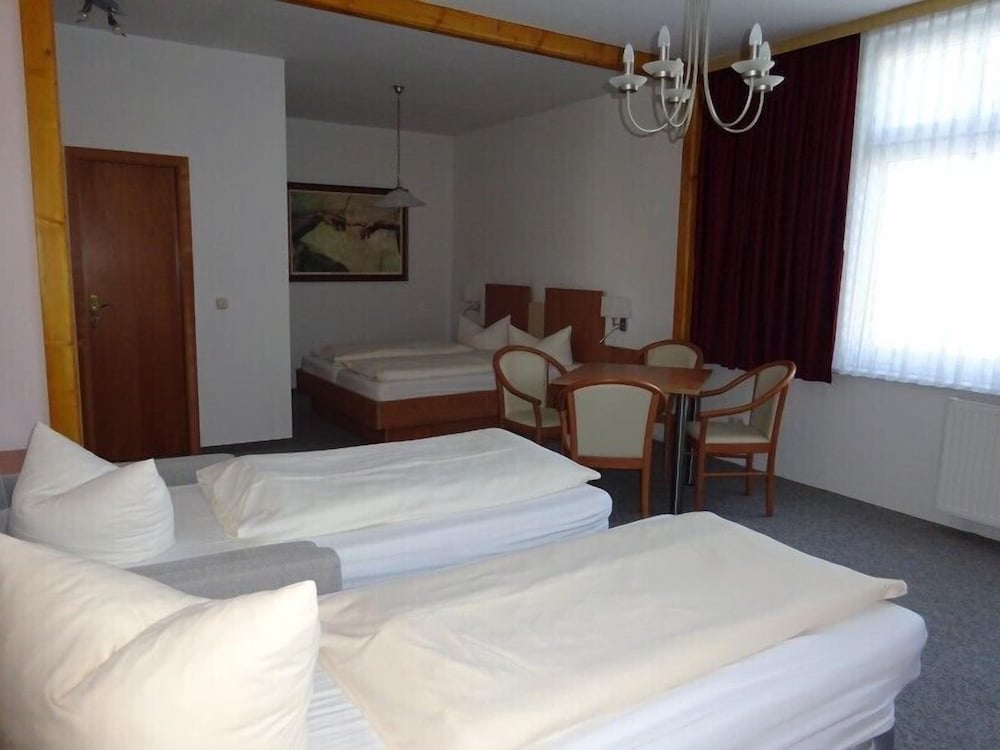 Basic Double Room, Private Bathroom