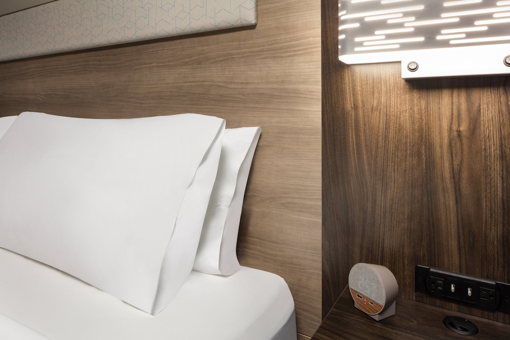 Room, Multiple Beds - Photo 3