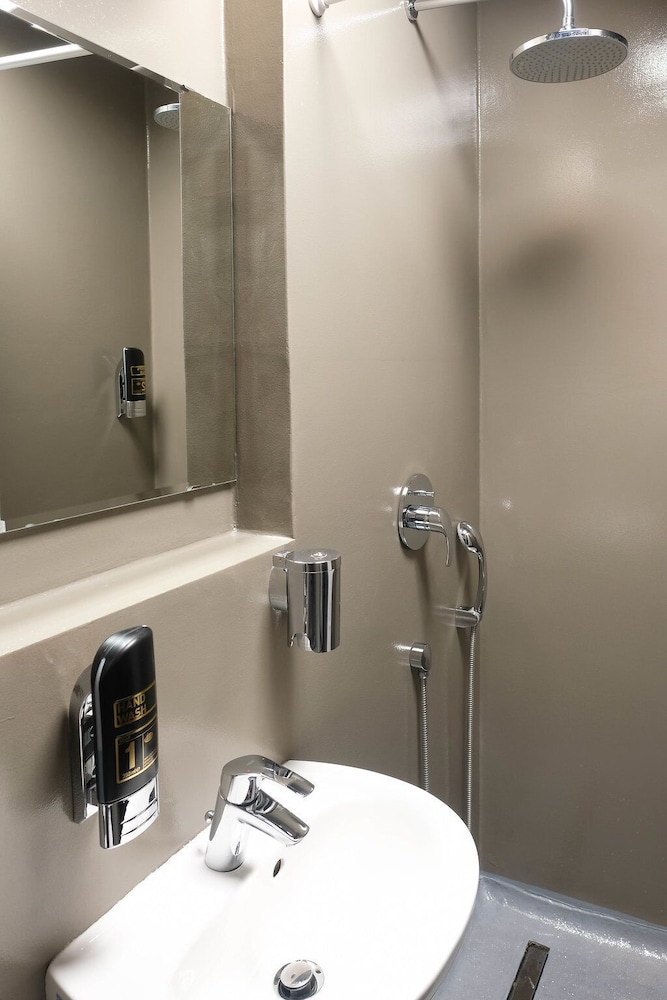 Double or Twin Room photo 2