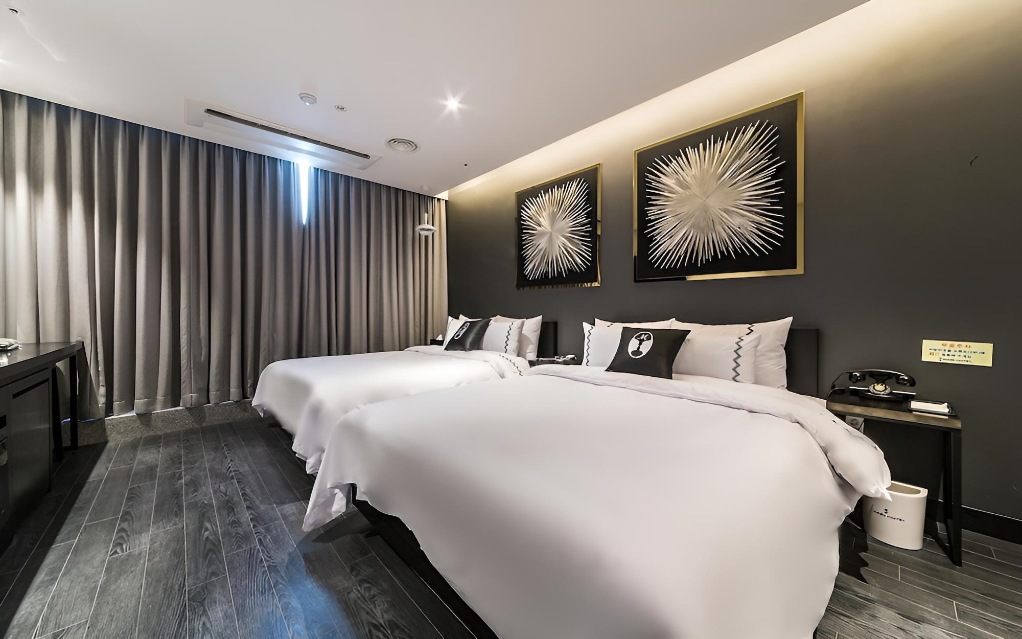 Room (Deluxe twin)