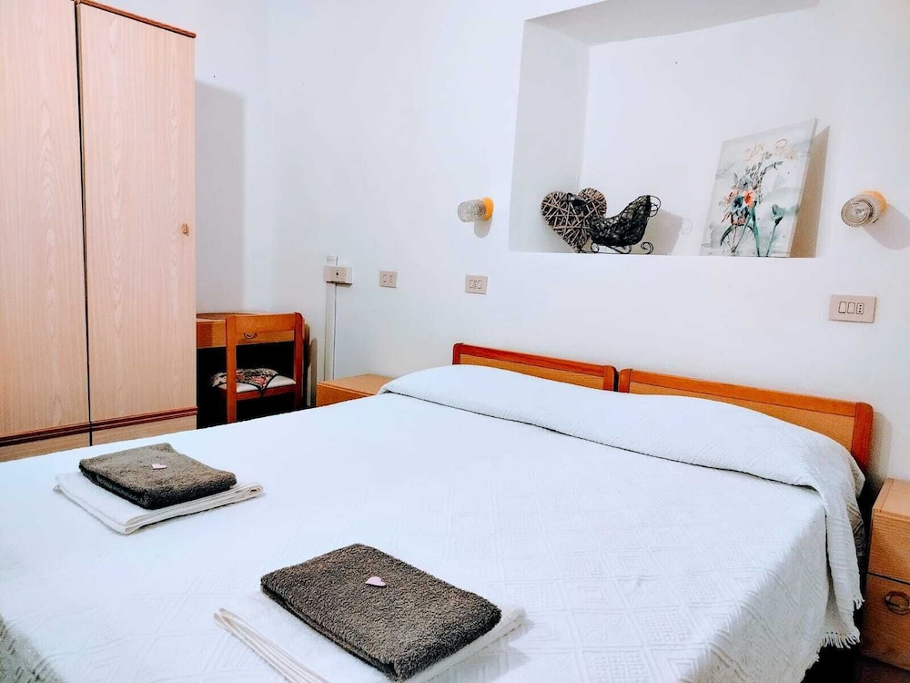 Double Room, Mountain View Room 11