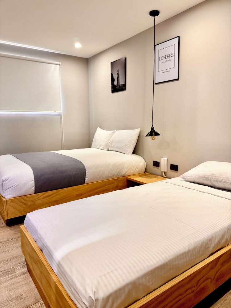 Superior Triple Room photo 2