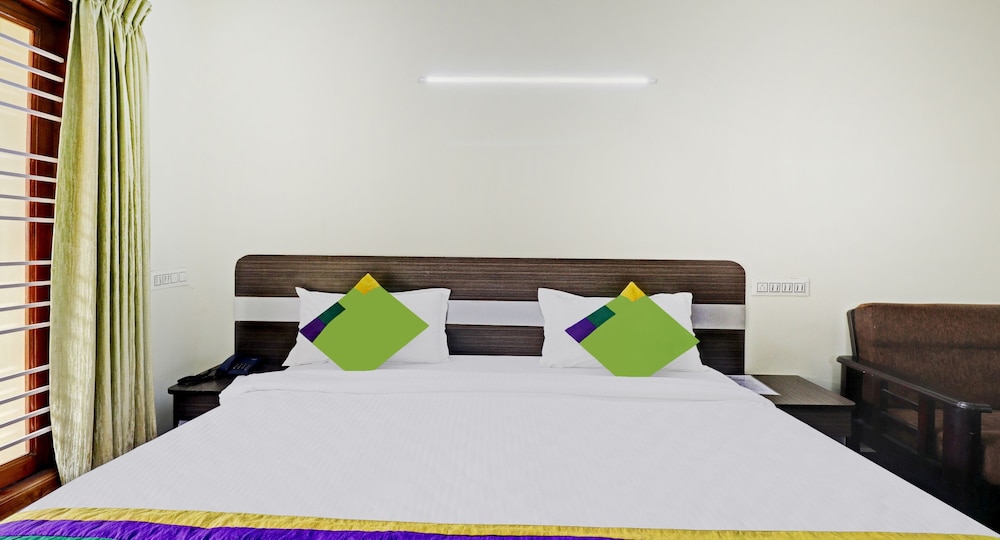 Deluxe Room - Photo 2
