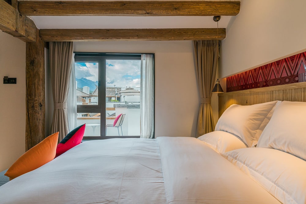 Comfort Double Room, Mountain View photo 3