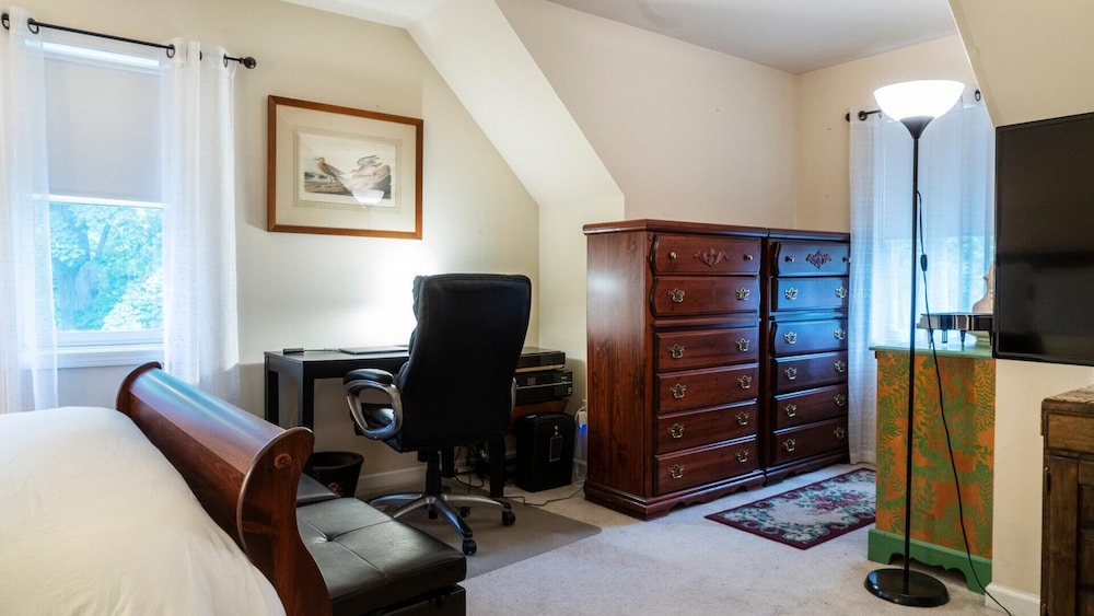 House, Multiple Beds (High Street Hideaway)