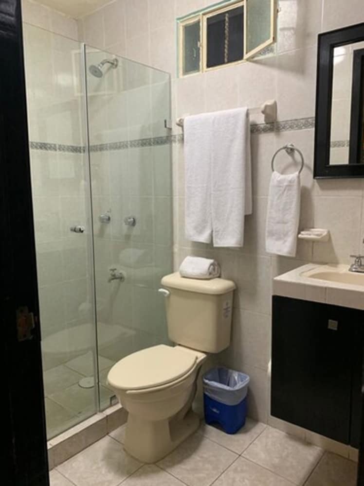 Quadruple Room photo 2