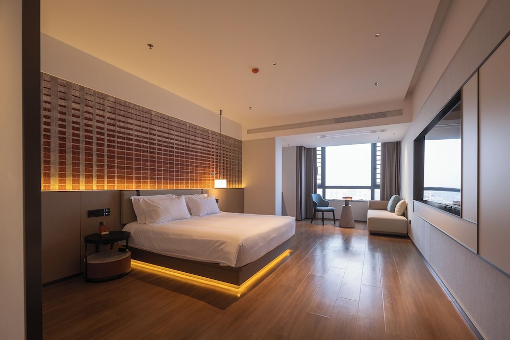 Standard Single Room, City View