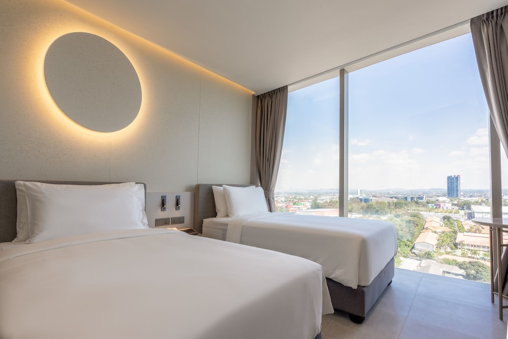 Luna Deluxe Sea View Twin - Photo 1