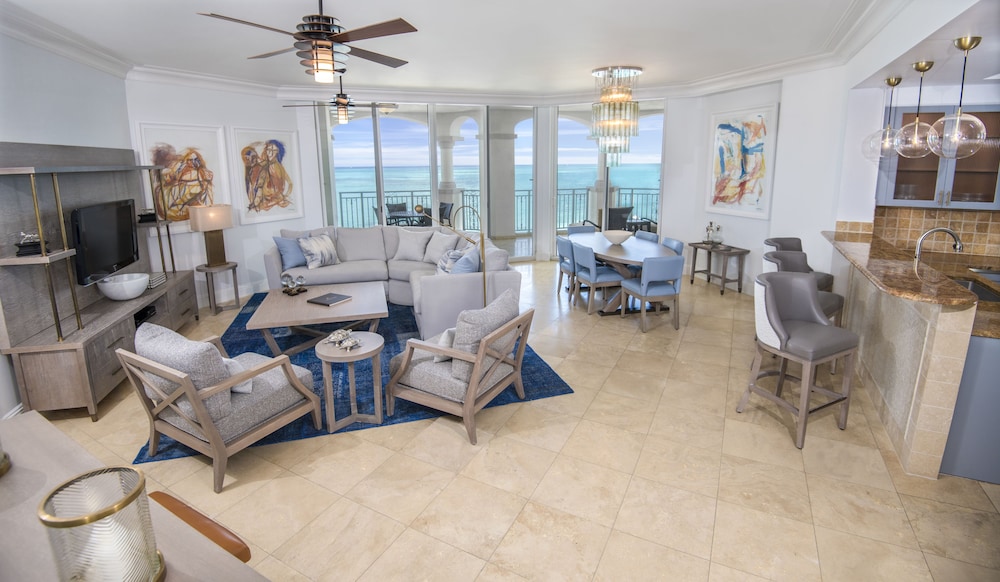 Suite, 1 Bedroom, Ocean View - Photo 4