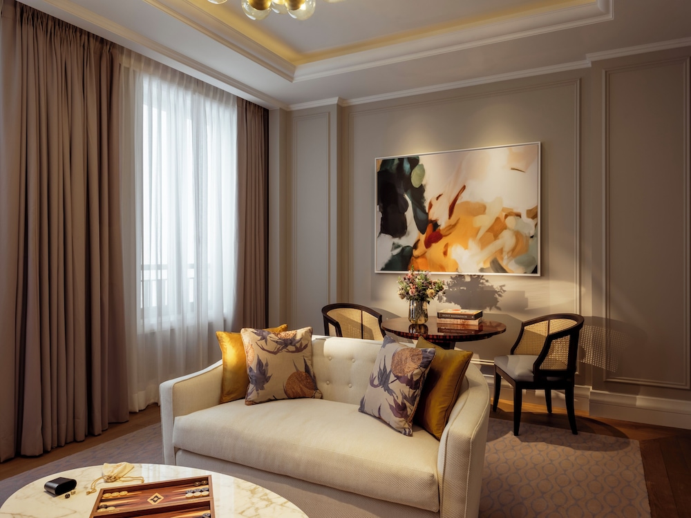 Grand Suite (Deluxe) photo 2