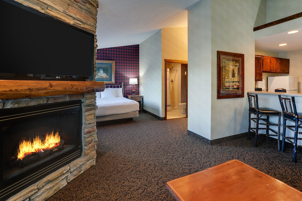 Theme Suite with Kitchenette photo 2