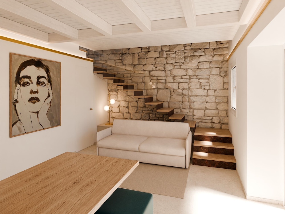 Luxury Suite