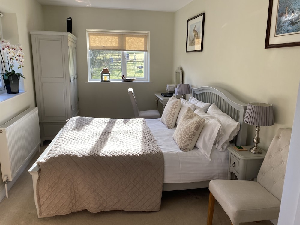 Double Room, Ensuite, Garden View