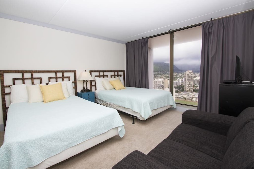 Premier Penthouse