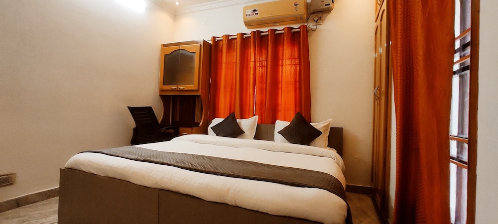 Deluxe Room, City View photo 1