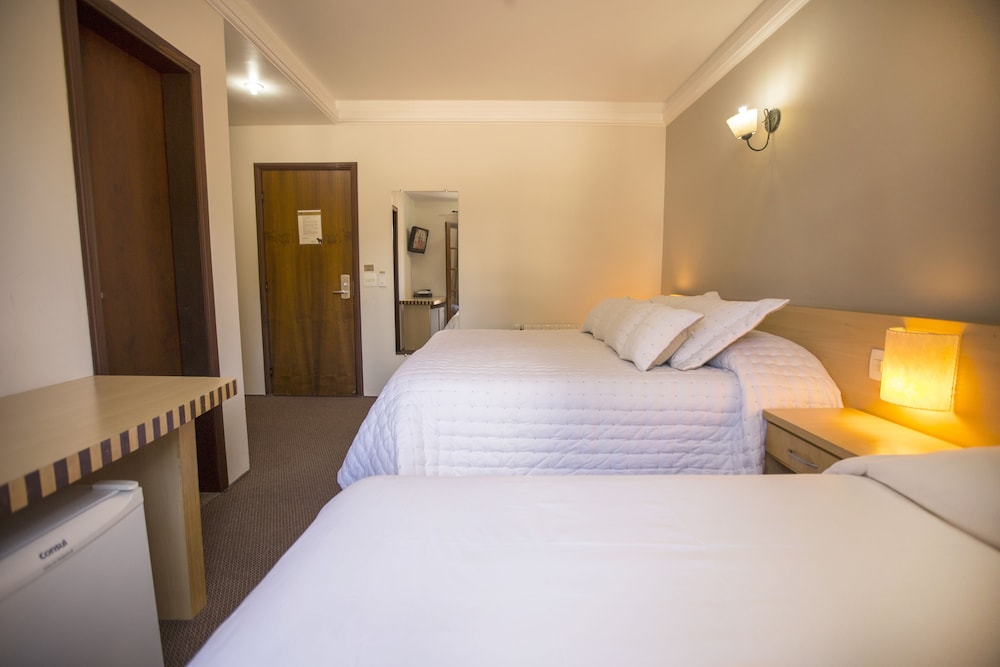 Suite (Master) photo 2