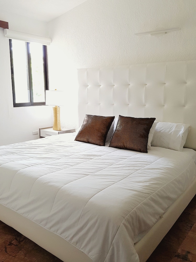 Grand Suite, 2 Bedrooms, Kitchen photo 1