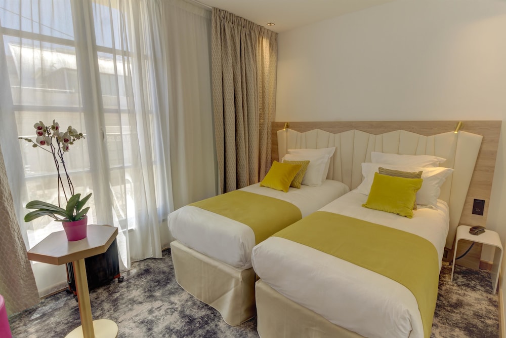 Classic Room, 2 Twin Beds, Non Smoking