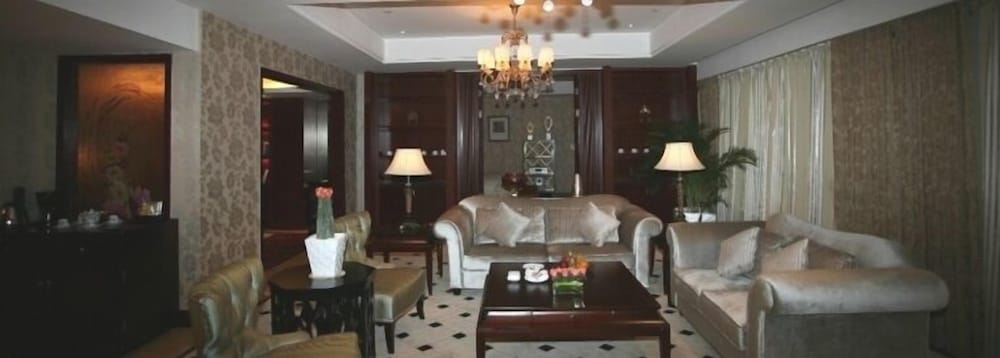 Superior Suite photo 2