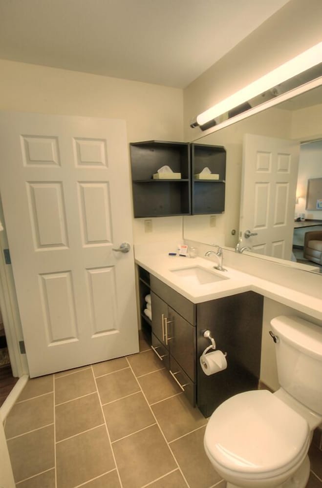 Suite, 1 Bedroom, Accessible (Mobil Access Tub)