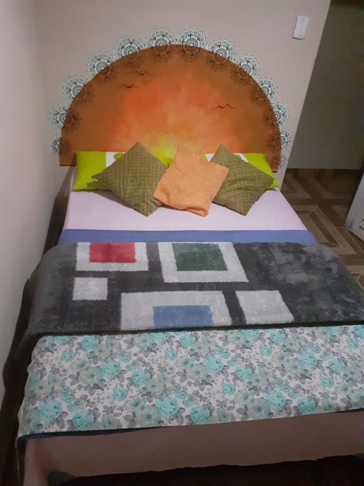 Family Room - Photo 9