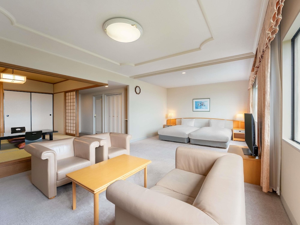 Classic Suite, 2 Twin Beds (Japanese Western Style) photo 2
